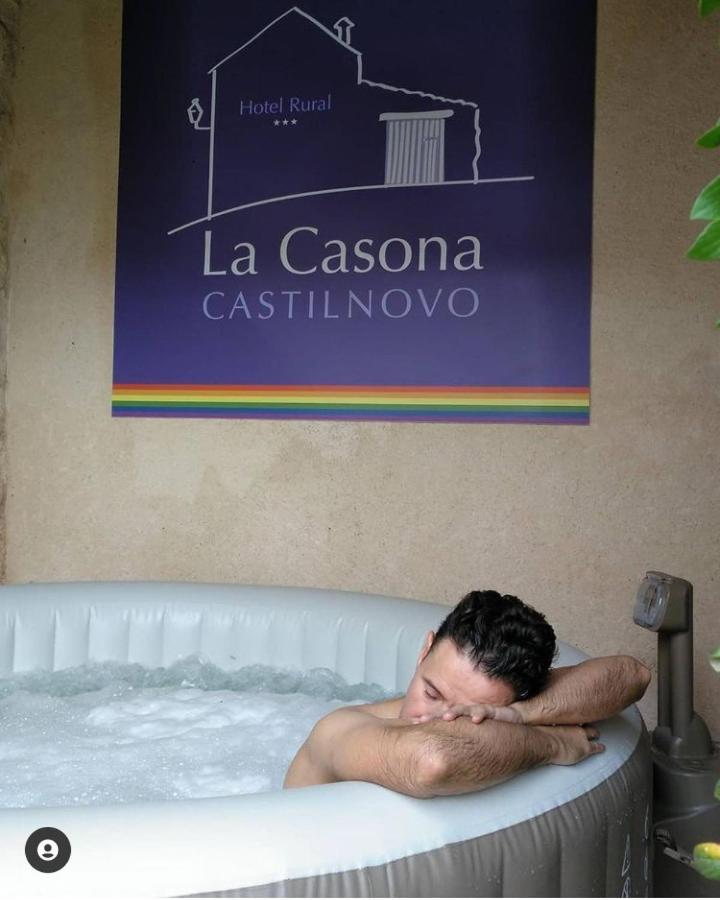 La Casona De Castilnovo - Gay Men Only Guest House Valdesaz Екстериор снимка