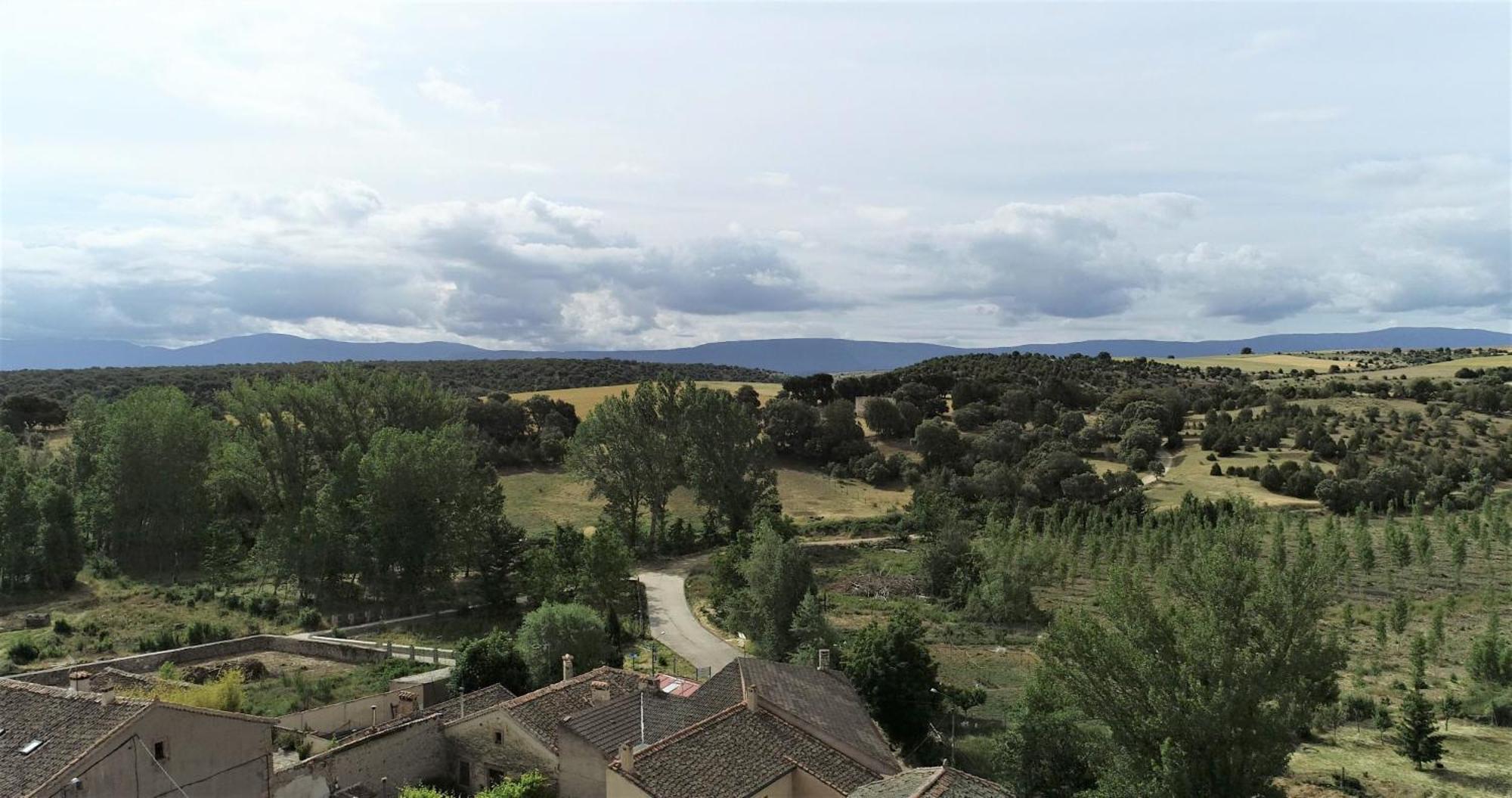 La Casona De Castilnovo - Gay Men Only Guest House Valdesaz Екстериор снимка